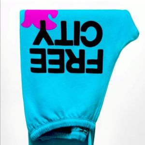 Free city sweatpants